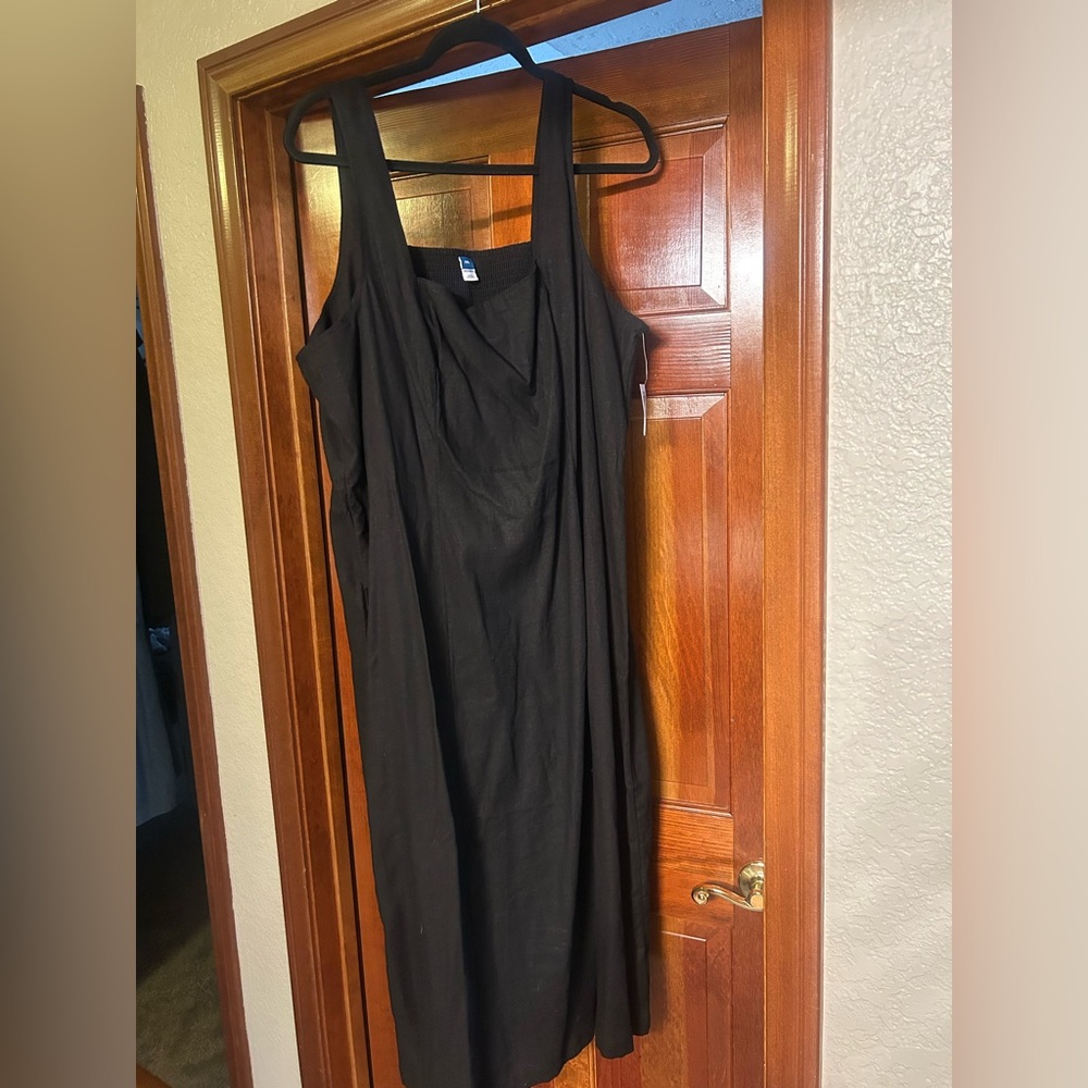 Old Navy Black Maxi Dress